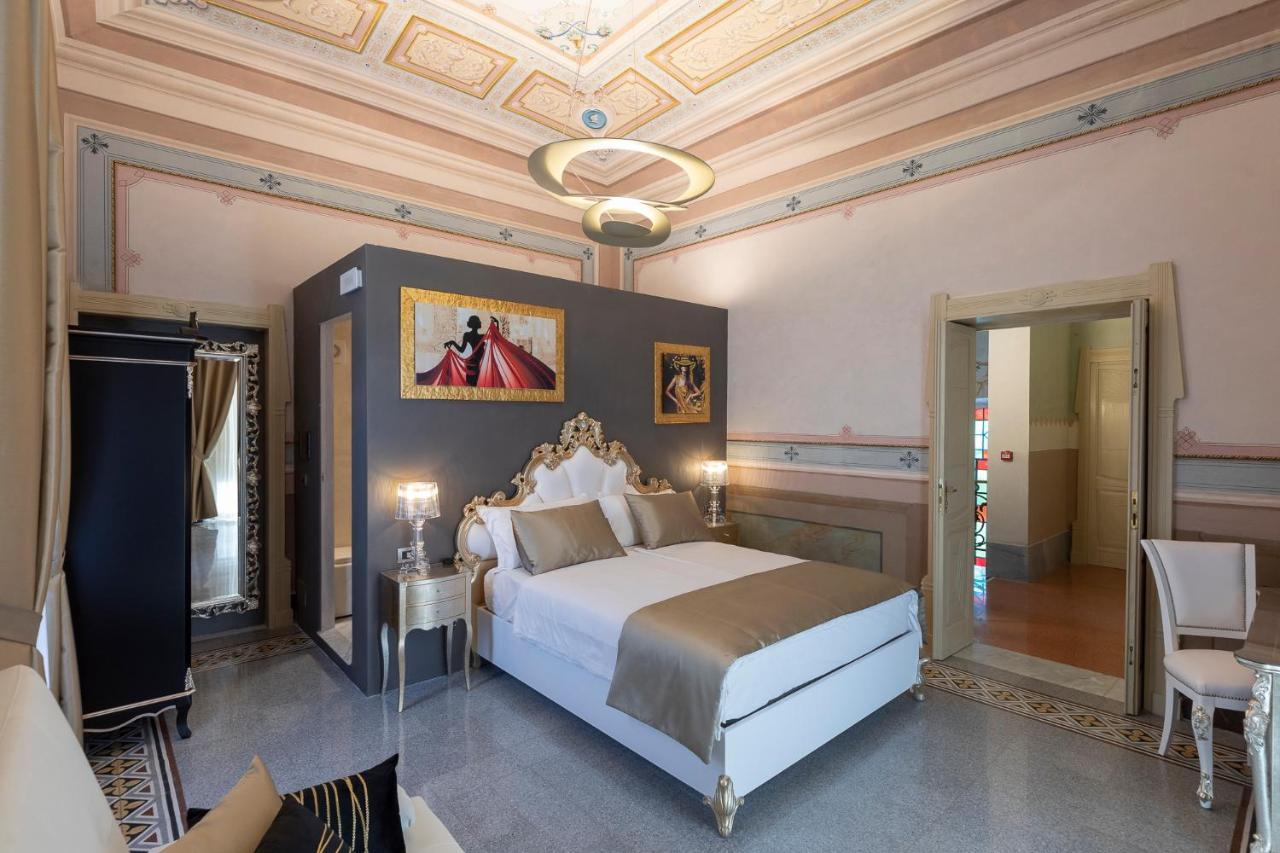 Guest house Luxury Liberty House *